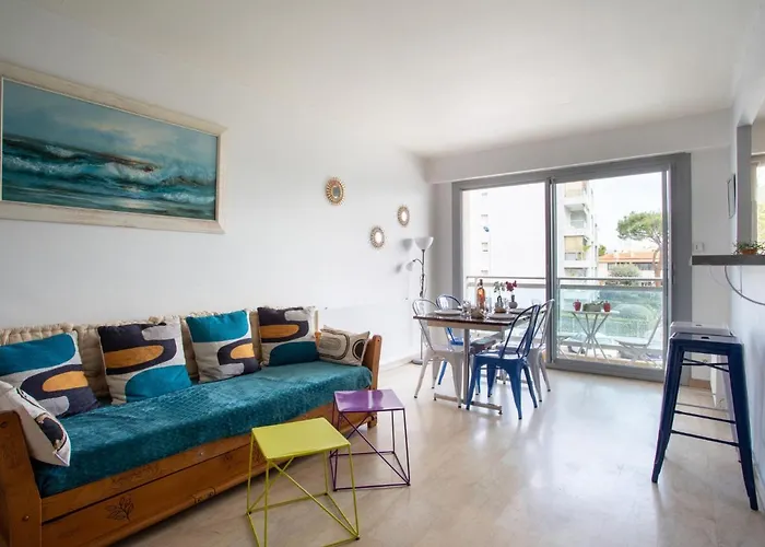La Pinede-2 By Interhome شقة *